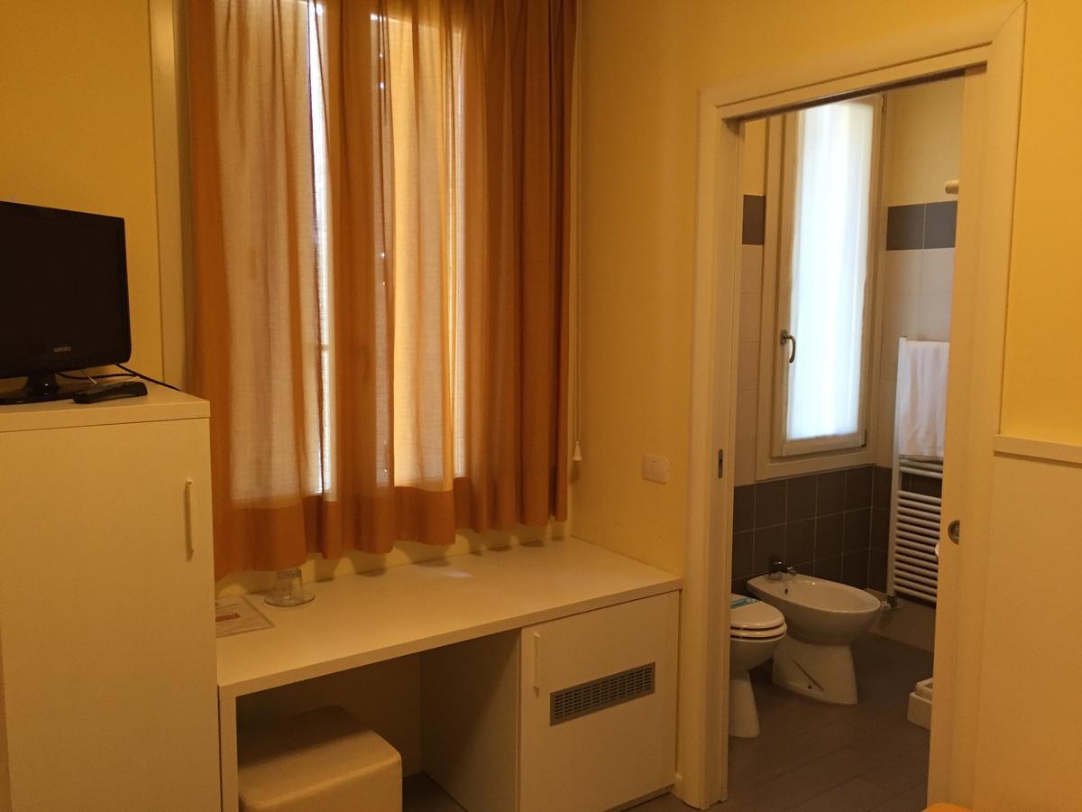 Hotel Soresina Esterno foto